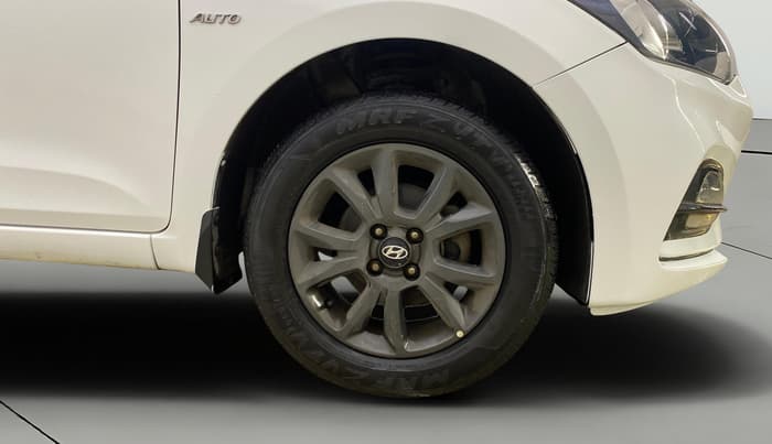 2019 Hyundai Elite i20 SPORTZ PLUS  1.2 CVT, Petrol, Automatic, 39,850 km, Right Front Wheel