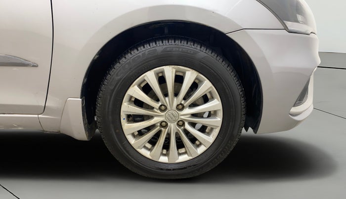 2018 Maruti Ciaz ZETA 1.5 SHVS MT PETROL, Petrol, Manual, 93,365 km, Right Front Wheel