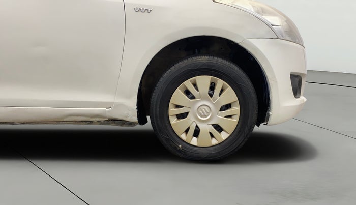 2013 Maruti Swift VXI, Petrol, Manual, 1,01,473 km, Right Front Wheel