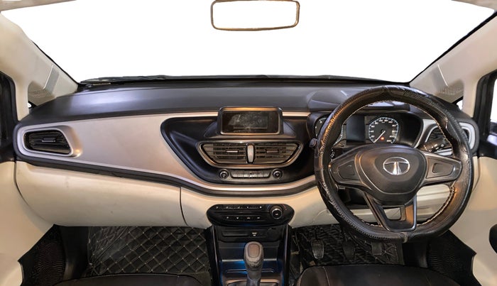 2022 Tata ALTROZ XE PLUS PETROL, Petrol, Manual, 49,079 km, Dashboard