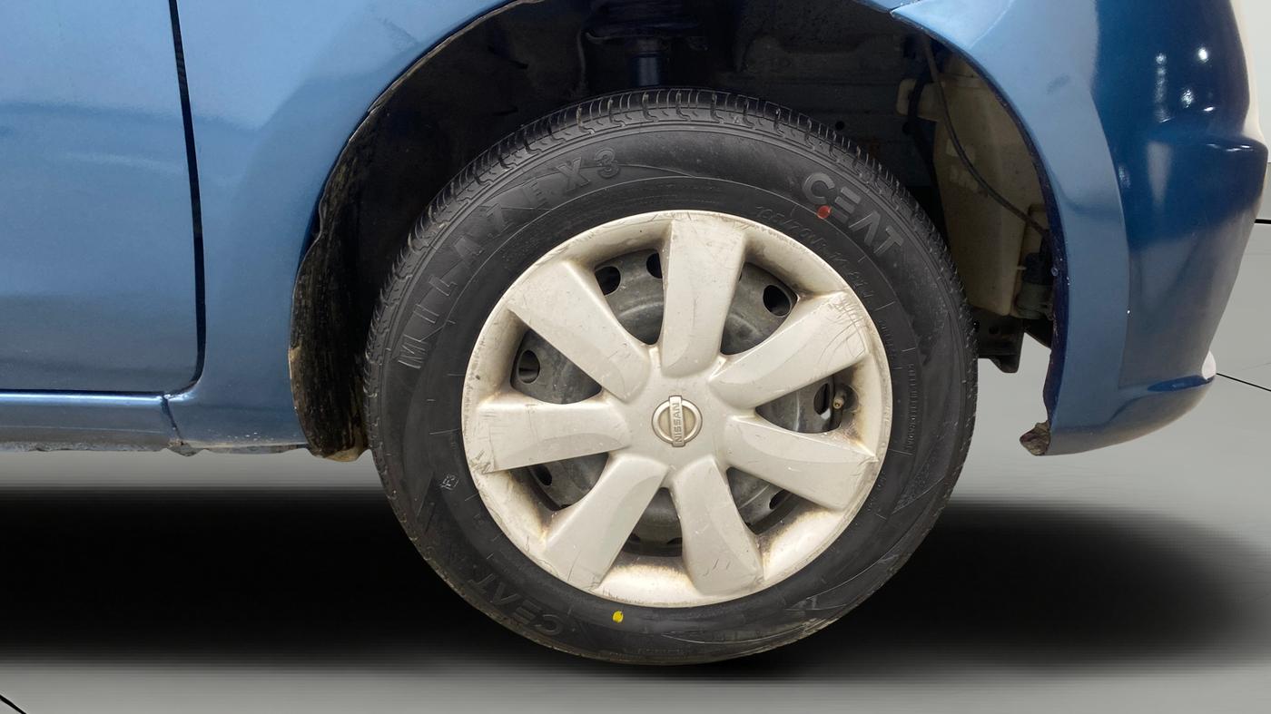 2015 Nissan Micra Active XV, Petrol, Manual, 91,978 km, Right Front Wheel