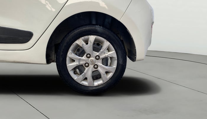 2016 Hyundai Grand i10 SPORTZ 1.2 KAPPA VTVT, Petrol, Manual, 38,530 km, Left Rear Wheel