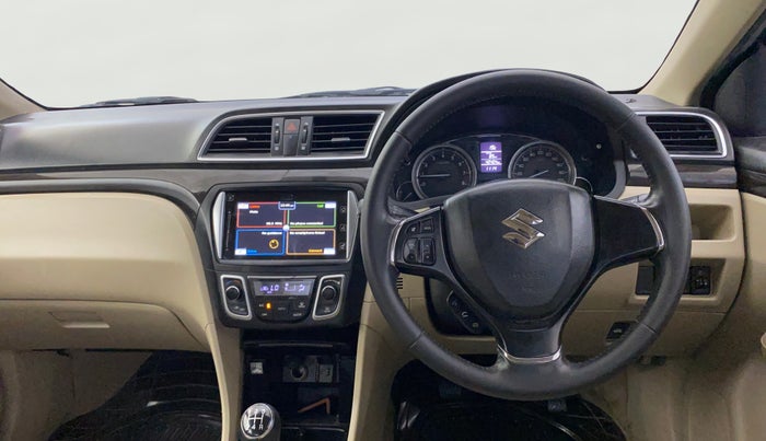2017 Maruti Ciaz ZXI+, Petrol, Manual, 40,334 km, Steering Wheel Close Up