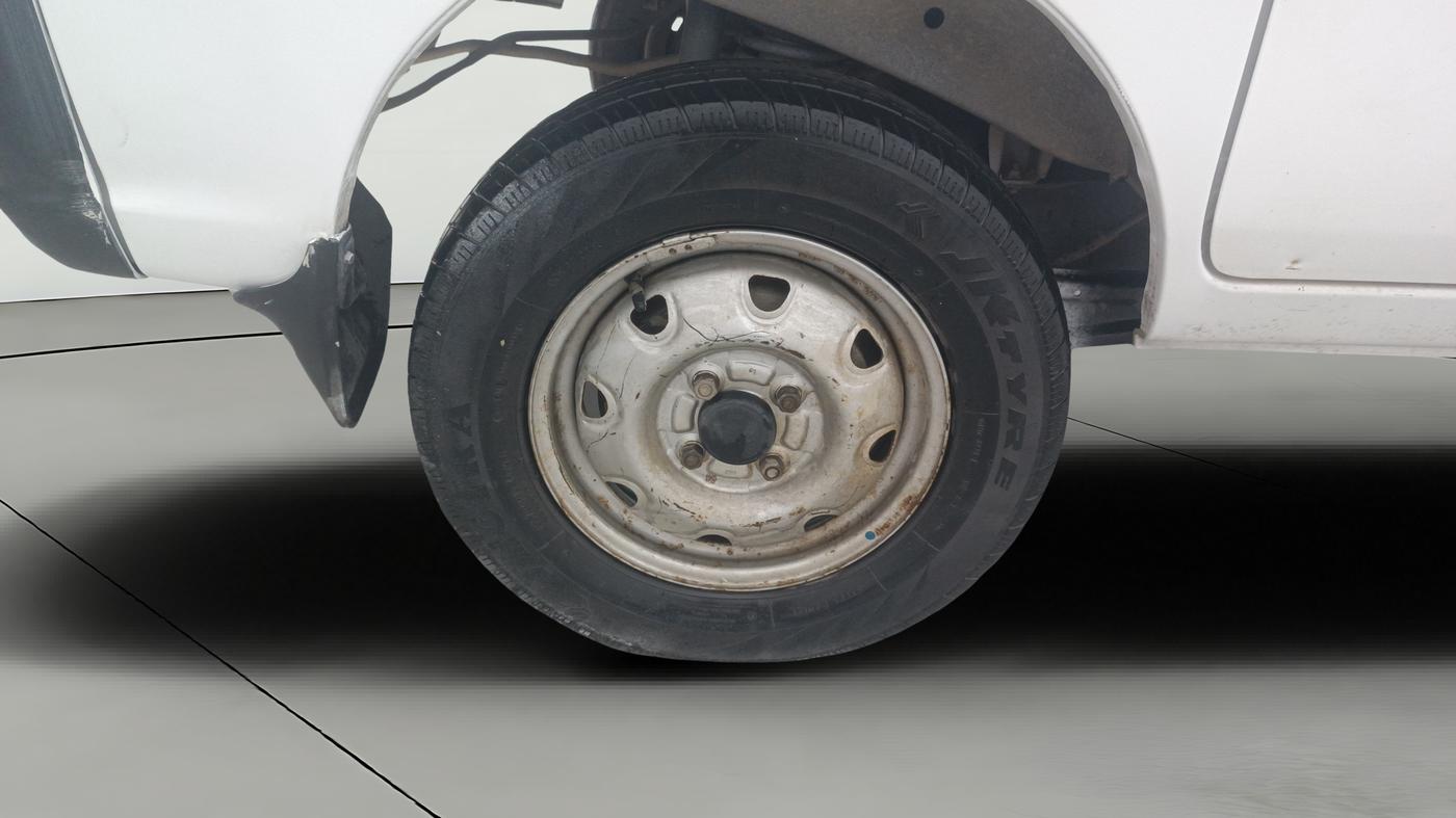 2018 Maruti Eeco 5 STR WITH A/C+HTR, Petrol, Manual, 55,027 km, Right Rear Wheel
