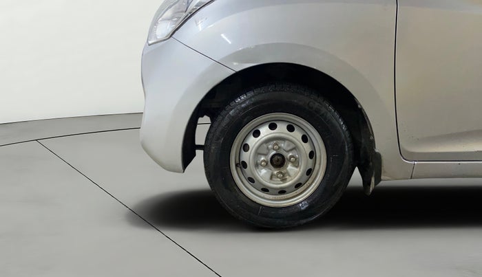 2017 Hyundai Eon ERA +, Petrol, Manual, 47,628 km, Left Front Wheel