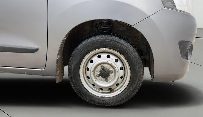 2017 Maruti Wagon R 1.0 LXI, Petrol, Manual, 22,951 km, Right Front Wheel