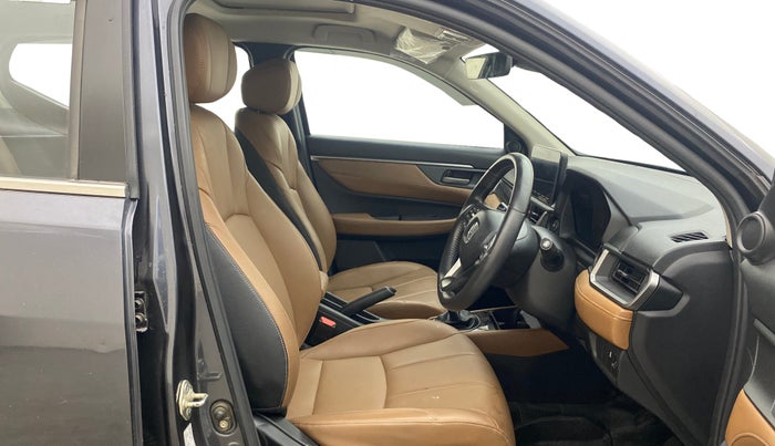 2023 Honda ELEVATE ZX MT, Petrol, Manual, 39,632 km, Right Side Front Door Cabin