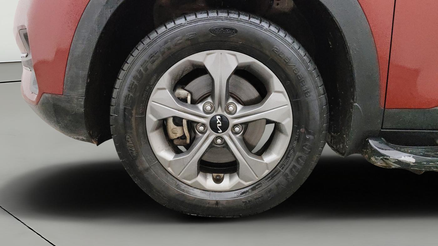 2023 KIA SELTOS HTK PLUS 1.5 IMT, Petrol, Manual, 29,272 km, Left Front Wheel