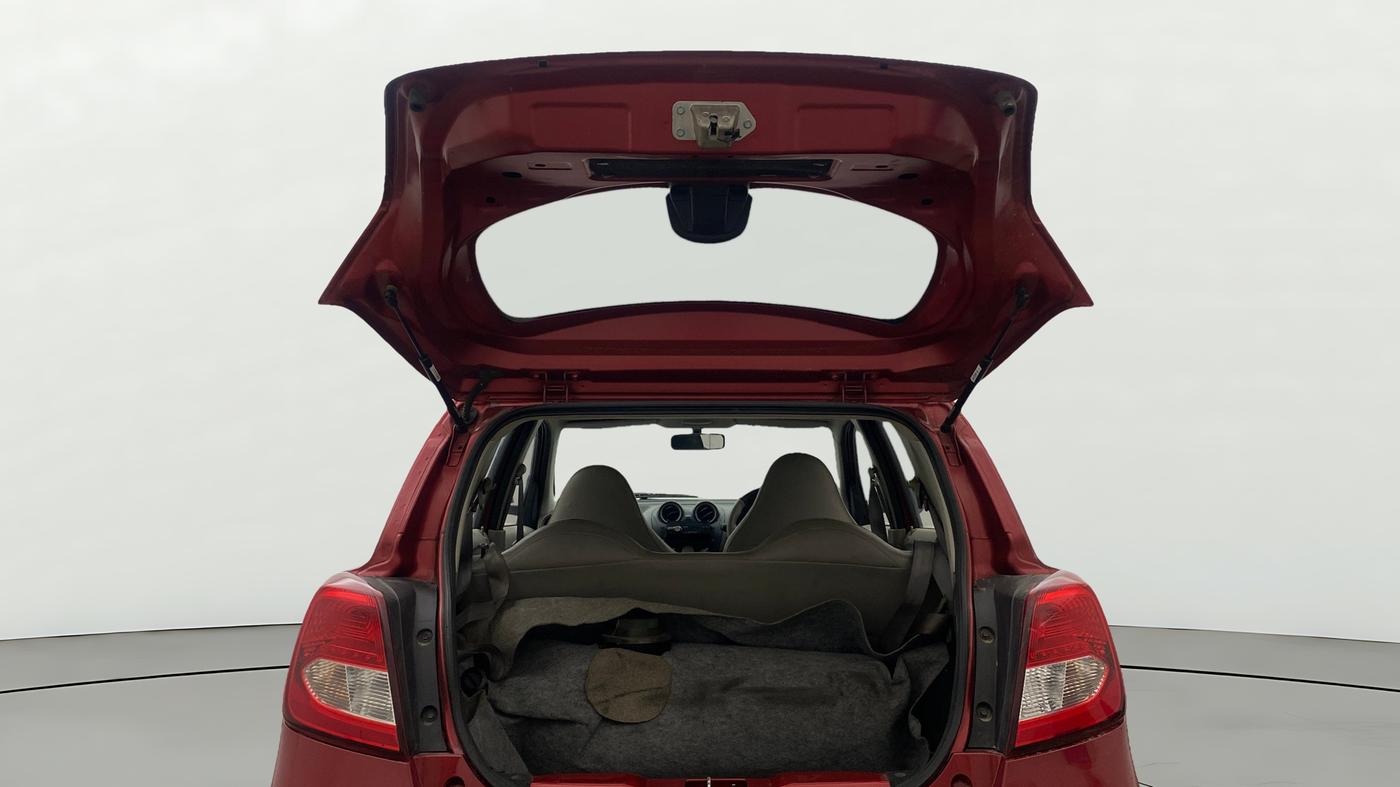 2015 Datsun Go Plus T, CNG, Manual, 84,113 km, Boot Door Open