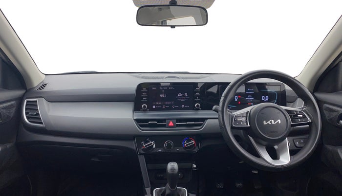 2024 KIA SELTOS  HTK 1.5 PETROL MT, Petrol, Manual, 39,173 km, Dashboard