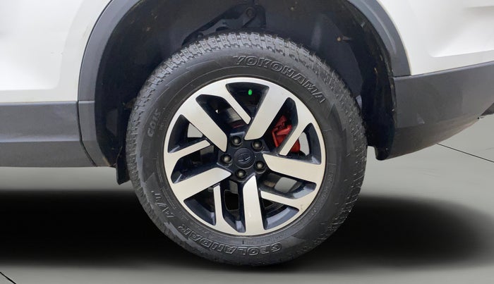 2021 Tata Safari XZ PLUS, Diesel, Manual, 1,00,883 km, Left Rear Wheel