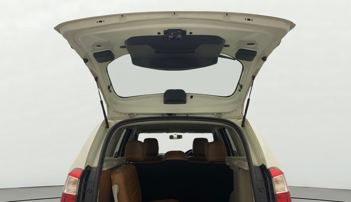 2017 Nissan Terrano XV D THP 110 PS, Diesel, Manual, 77,869 km, Boot Door Open