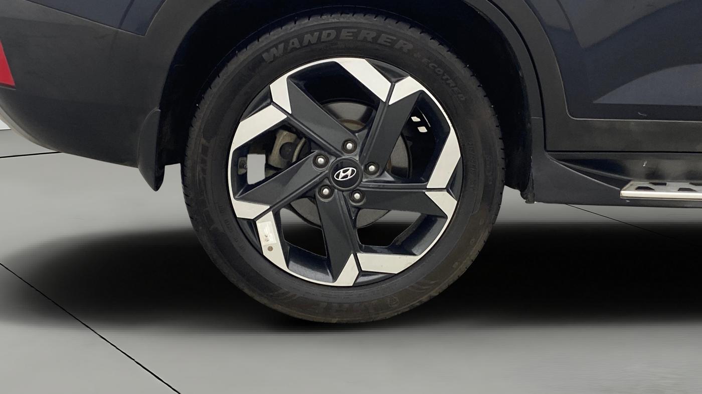 2021 Hyundai ALCAZAR 2.0 SIGNATURE (O) AT 6STR, Petrol, Automatic, 63,590 km, Right Rear Wheel