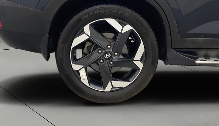 2021 Hyundai ALCAZAR 2.0 SIGNATURE (O) AT 6STR, Petrol, Automatic, 63,502 km, Right Rear Wheel