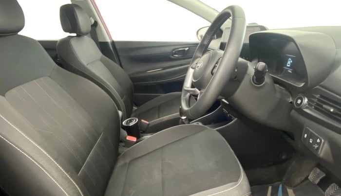 2022 Hyundai NEW I20 ASTA (O) 1.2 MT, Petrol, Manual, 11,299 km, Right Side Front Door Cabin
