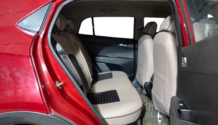 2018 Hyundai Creta SX 1.6 PETROL, Petrol, Manual, 28,444 km, Right Side Rear Door Cabin