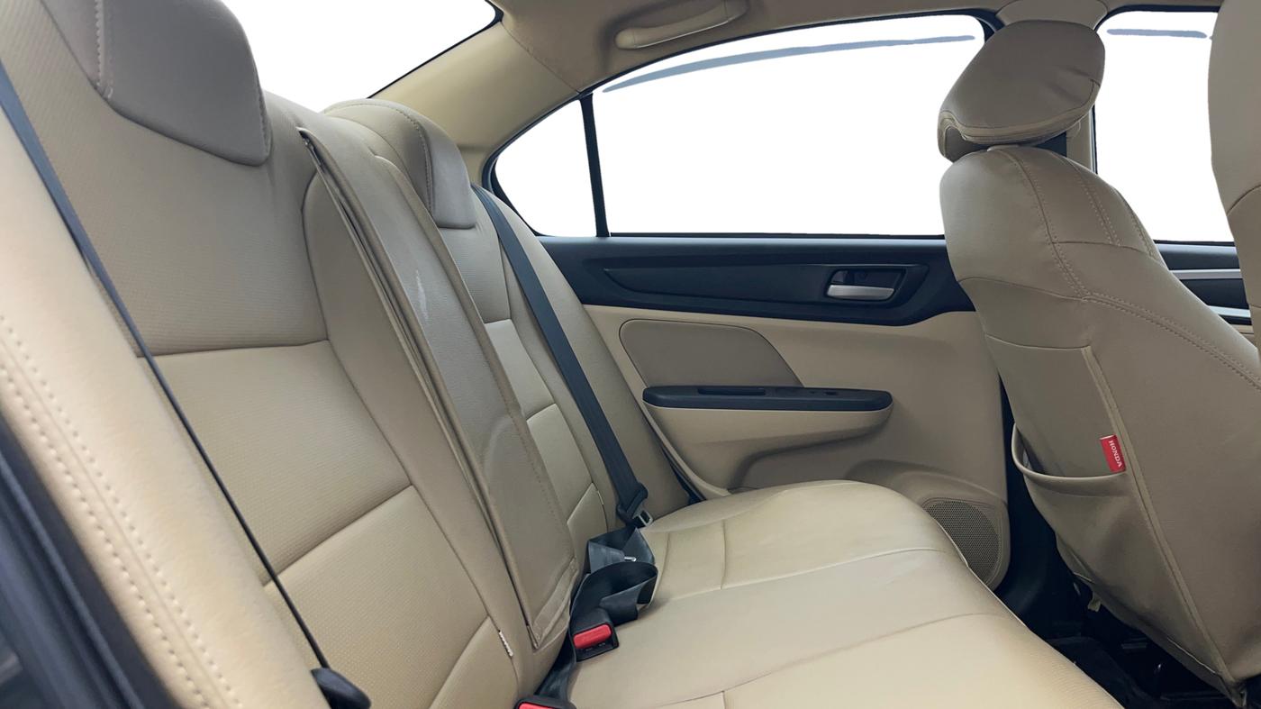 2023 Honda Amaze 1.2L I-VTEC VX CVT, Petrol, Automatic, 10,509 km, Right Side Rear Door Cabin