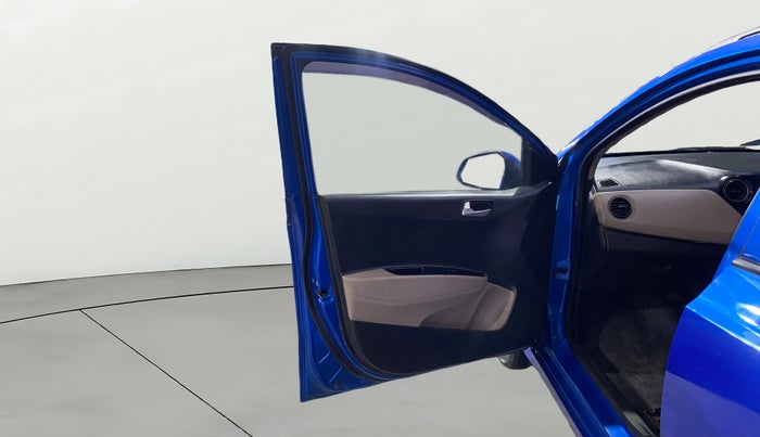 2017 Hyundai Grand i10 SPORTZ (O) 1.2 KAPPA VTVT, Petrol, Manual, 73,145 km, LHS Front Door