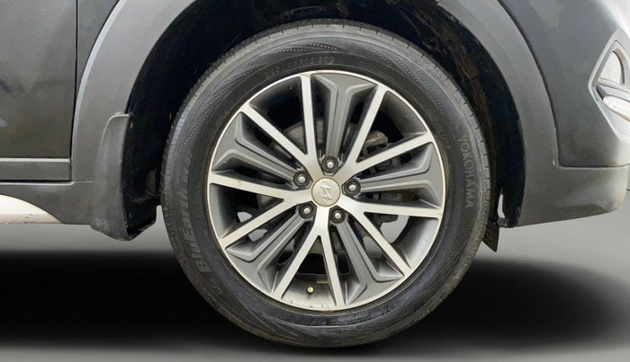 2019 Hyundai Tucson GLS 2WD AT PETROL, Petrol, Automatic, 94,537 km, Right Front Wheel