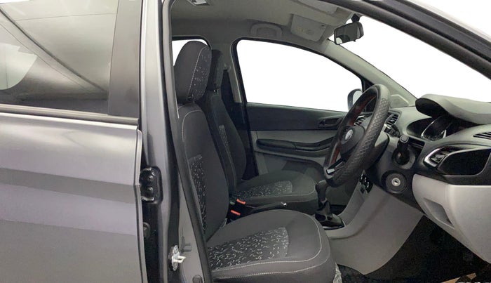 2024 Tata Tiago XT (O) PETROL, Petrol, Manual, 7,625 km, Right Side Front Door Cabin