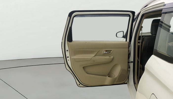 2021 Maruti Ertiga VXI CNG, CNG, Manual, 39,098 km, LHS Rear Door