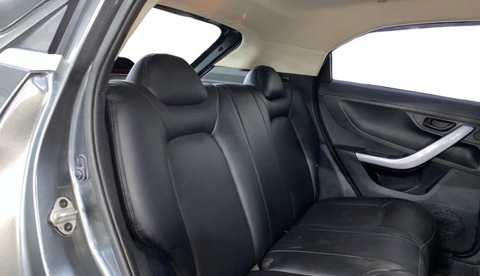 2021 Tata NEXON XM PETROL, Petrol, Manual, 80,425 km, Right Side Rear Door Cabin