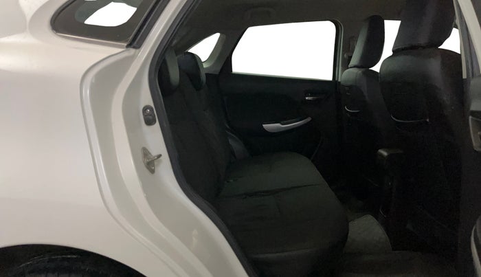 2016 Maruti Baleno ALPHA PETROL 1.2, Petrol, Manual, 59,728 km, Right Side Rear Door Cabin