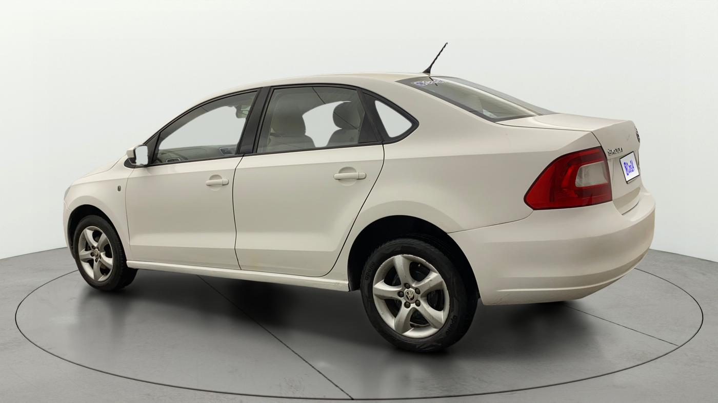 2014 Skoda Rapid AMBITION 1.6 MPI MT PLUS, Petrol, Manual, 1,04,953 km, Left Back Diagonal