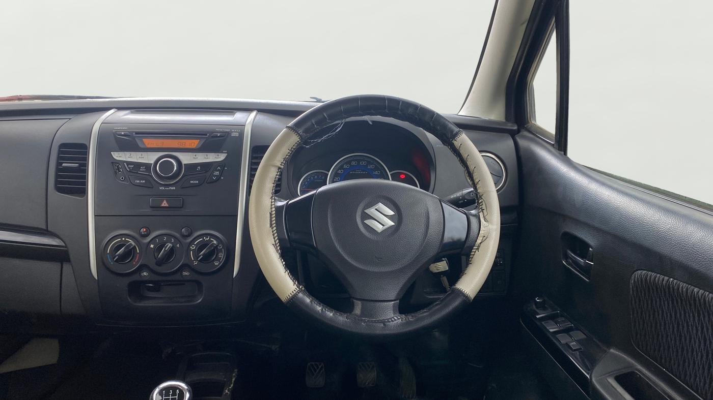 2014 Maruti Wagon R Stingray VXI, Petrol, Manual, 28,537 km, Steering Wheel Close Up