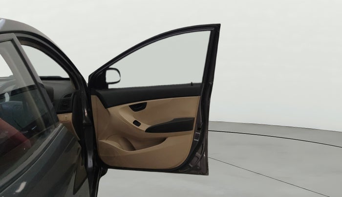 2014 Hyundai Eon ERA +, Petrol, Manual, 81,047 km, RHS Front Door