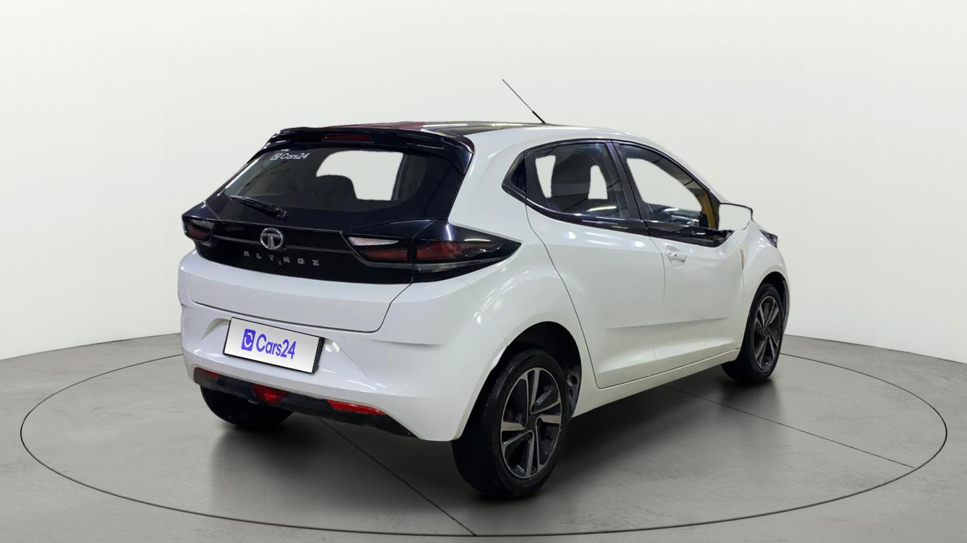 2021 Tata ALTROZ XZ PETROL, Petrol, Manual, 26,111 km, Right Back Diagonal