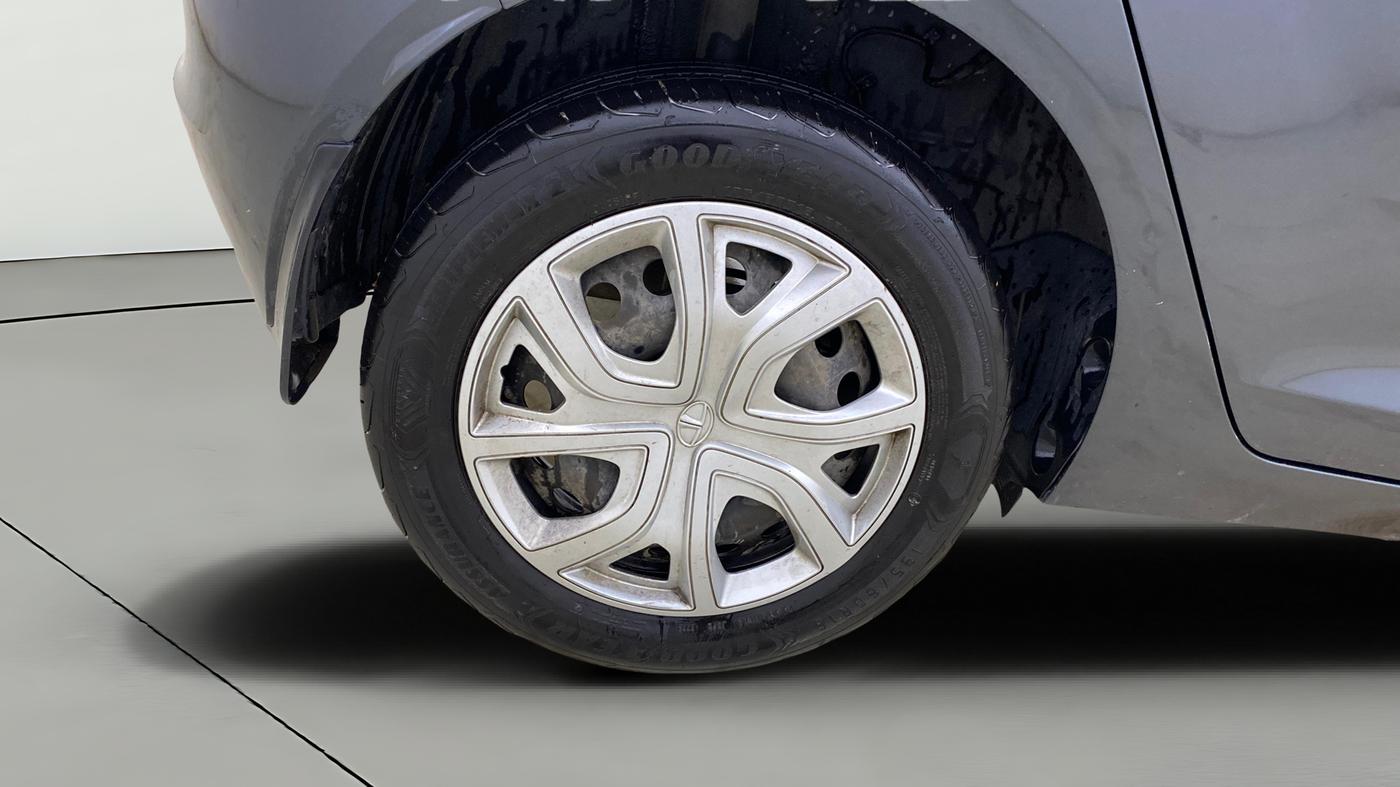 2020 Tata ALTROZ XT PETROL, Petrol, Manual, 84,437 km, Right Rear Wheel