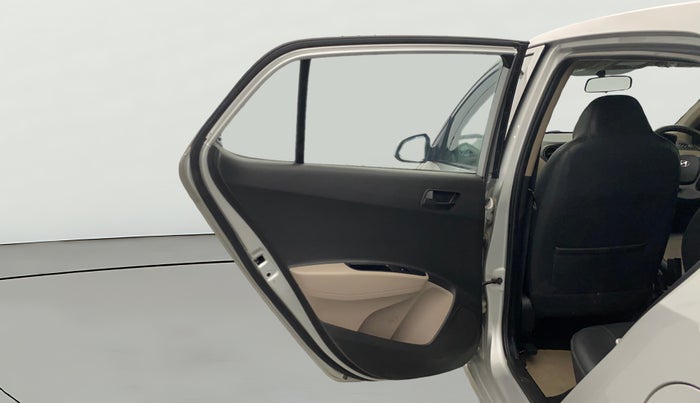 2016 Hyundai Grand i10 MAGNA 1.2 KAPPA VTVT, Petrol, Manual, 24,995 km, LHS Rear Door