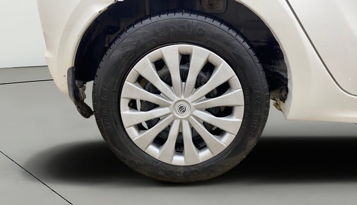 2018 Tata Tiago XT PETROL, CNG, Manual, 77,971 km, Right Rear Wheel