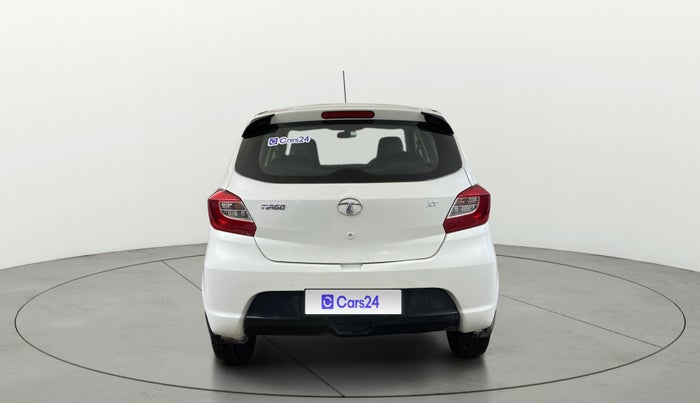 2018 Tata Tiago XT PETROL, Petrol, Manual, 32,574 km, Back/Rear
