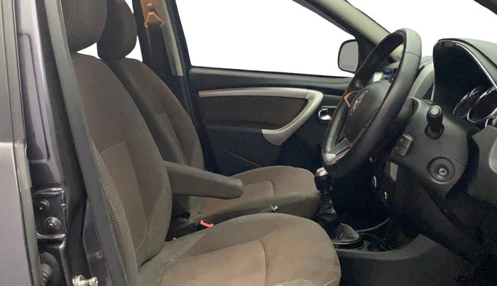 2019 Renault Duster 110 PS RXZ DIESEL, Diesel, Manual, 1,15,893 km, Right Side Front Door Cabin