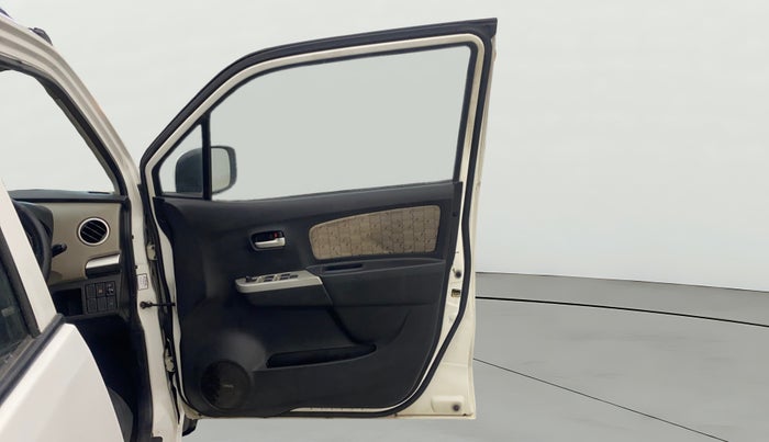 2017 Maruti Wagon R 1.0 VXI AMT, Petrol, Automatic, 79,888 km, RHS Front Door