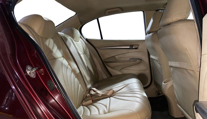 2012 Honda City 1.5L I-VTEC V MT SUNROOF, Petrol, Manual, 1,11,752 km, Right Side Rear Door Cabin