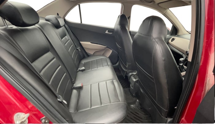 2014 Hyundai Xcent S (O) 1.2, Petrol, Manual, 71,469 km, Right Side Rear Door Cabin