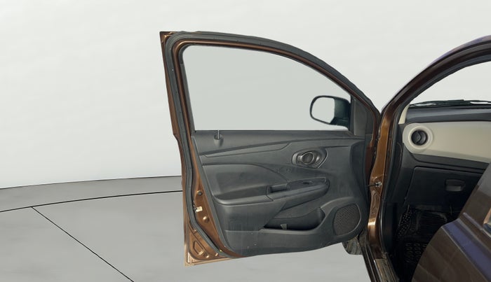 2019 Datsun Go Plus A(O), Petrol, Manual, 29,275 km, LHS Front Door