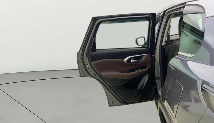 2023 Maruti Grand Vitara ZETA SMART HYBRID, Petrol, Manual, 43,241 km, LHS Rear Door