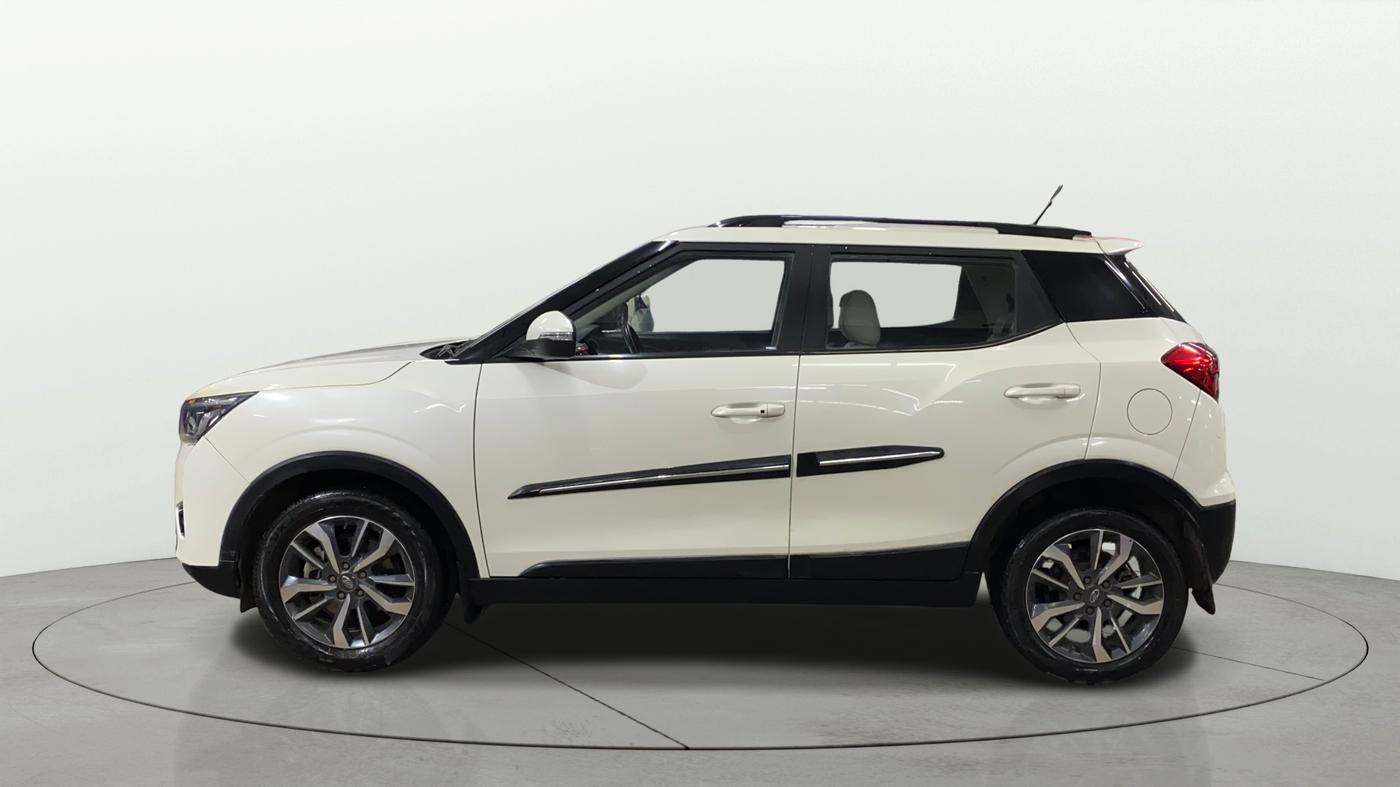2021 Mahindra XUV300 W8 (O) 1.5 DIESEL AMT, Diesel, Automatic, 60,064 km, Left Side