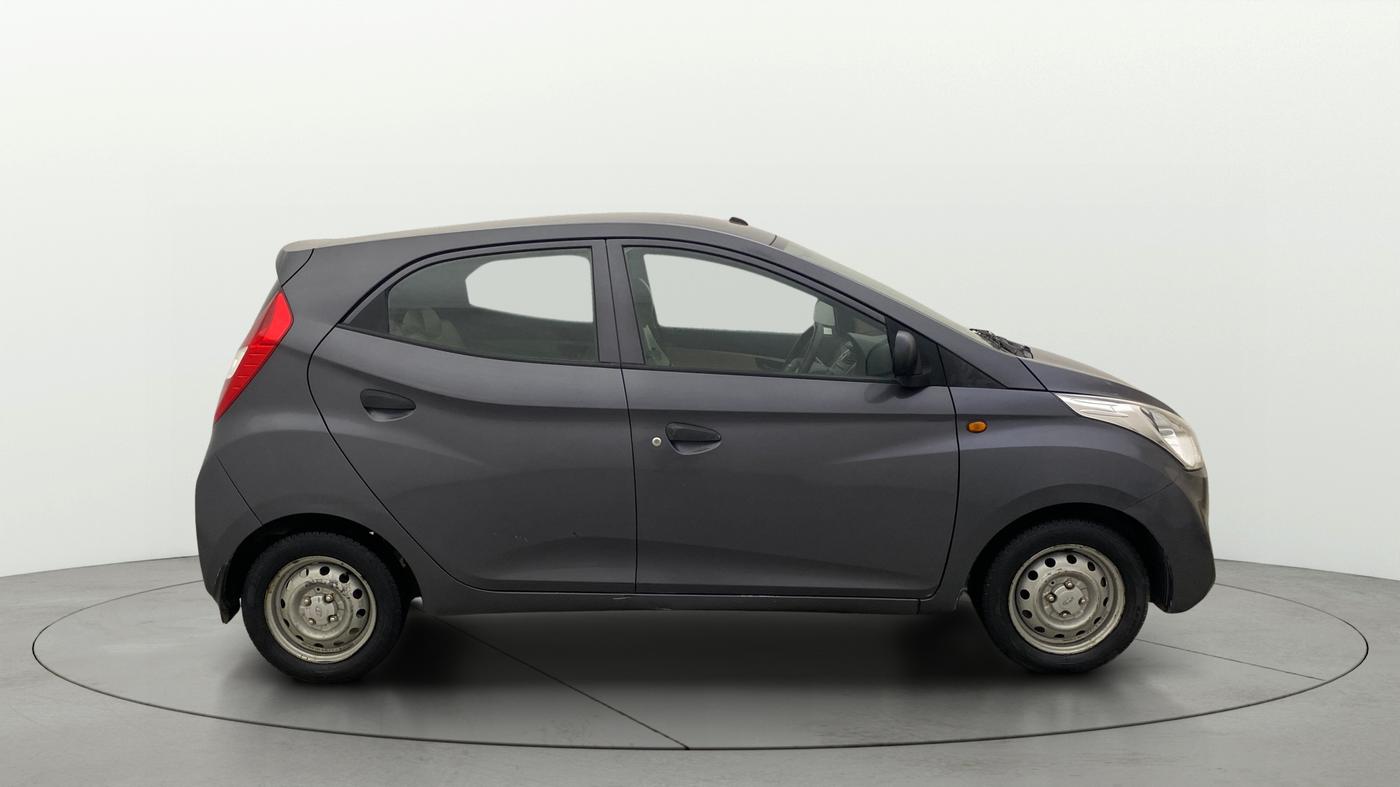 2017 Hyundai Eon ERA +, Petrol, Manual, 55,860 km, Right Side View