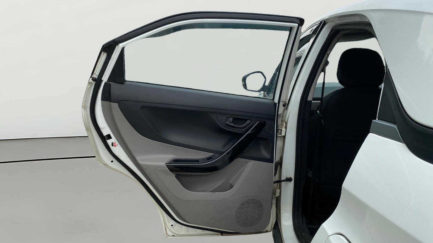 2019 Tata NEXON XM PETROL, Petrol, Manual, 11,124 km, LHS Rear Door