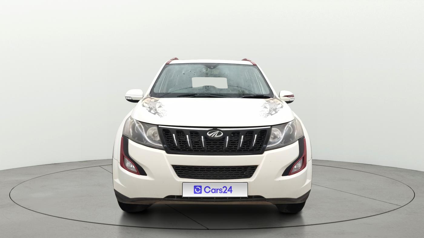 2017 Mahindra XUV500 W10 SPORTZ EDITION MT, Diesel, Manual, 1,00,217 km, Front