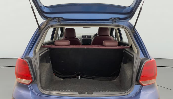 2016 Volkswagen Polo TRENDLINE 1.2L PETROL, Petrol, Manual, 1,00,319 km, Boot Open Zoomed View