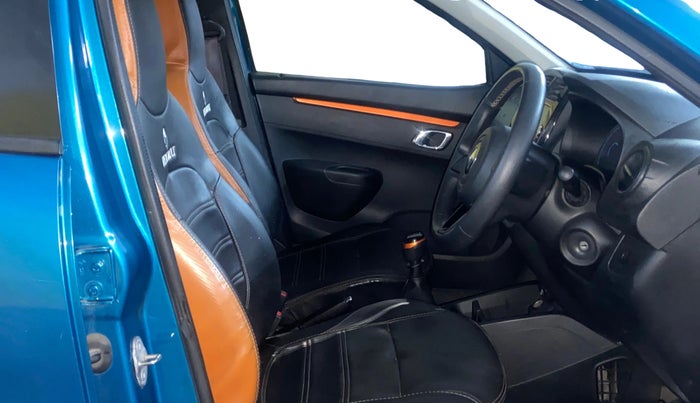 2019 Renault Kwid CLIMBER 1.0 (O), Petrol, Manual, 32,953 km, Right Side Front Door Cabin