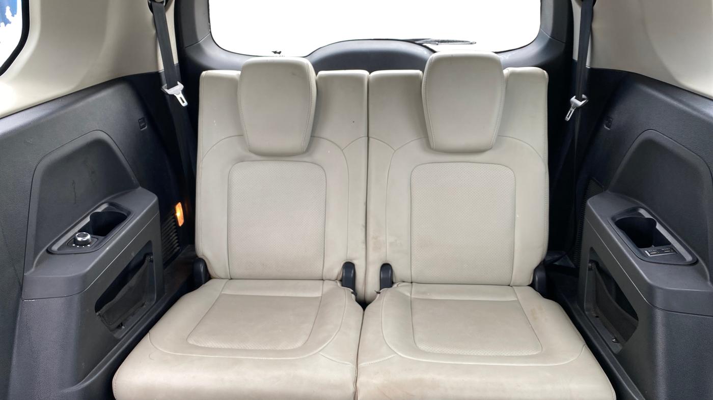 2021 Tata Safari XZ PLUS, Diesel, Manual, 76,614 km, Third Seat Row ( optional )