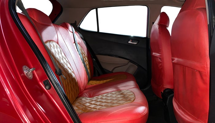 2017 Hyundai Grand i10 SPORTZ (O) 1.2 KAPPA VTVT, Petrol, Manual, 48,133 km, Right Side Rear Door Cabin