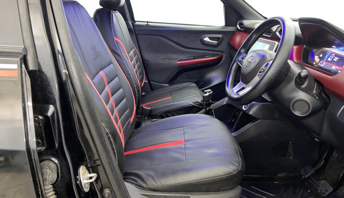 2022 Nissan MAGNITE XV RED EDITION, Petrol, Manual, 65,931 km, Right Side Front Door Cabin